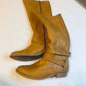 BareTraps TIKKI Women's Brown Heeled Boots